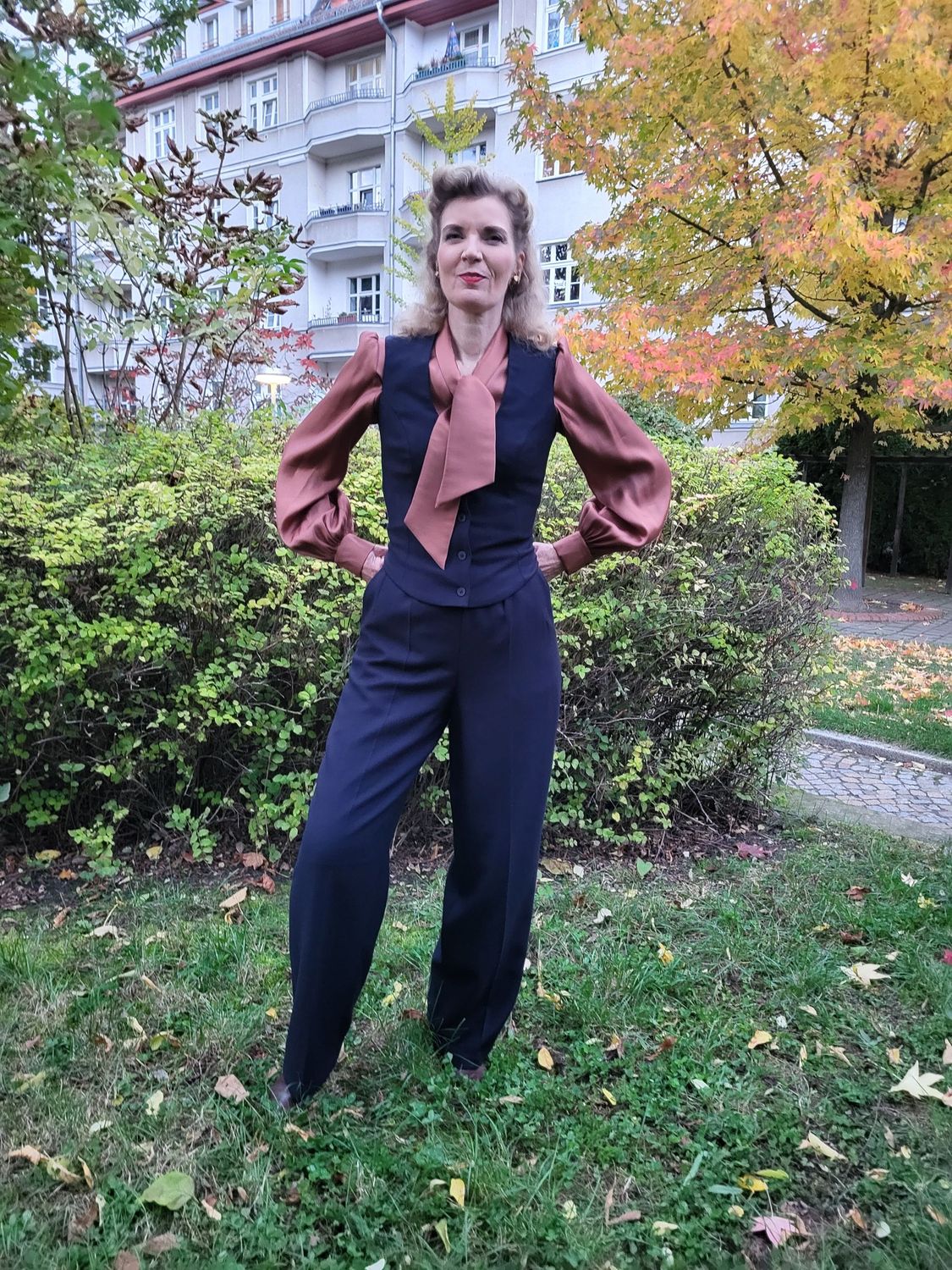 Brooke, weite Hose mit breiten Bund