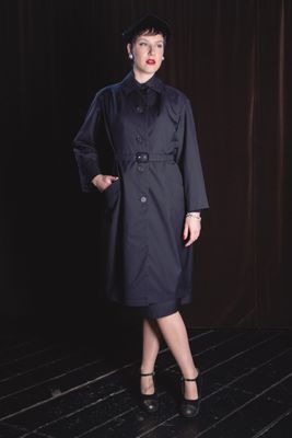 Viola, gerader Mantel im Stil der 50er Jahre