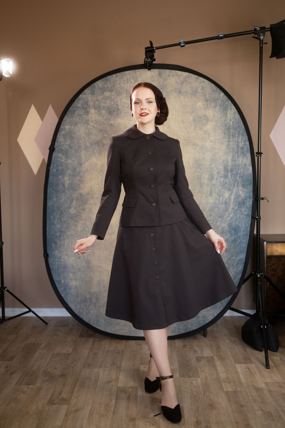 Hedda, taillierte Kostümjacke mit Kragen