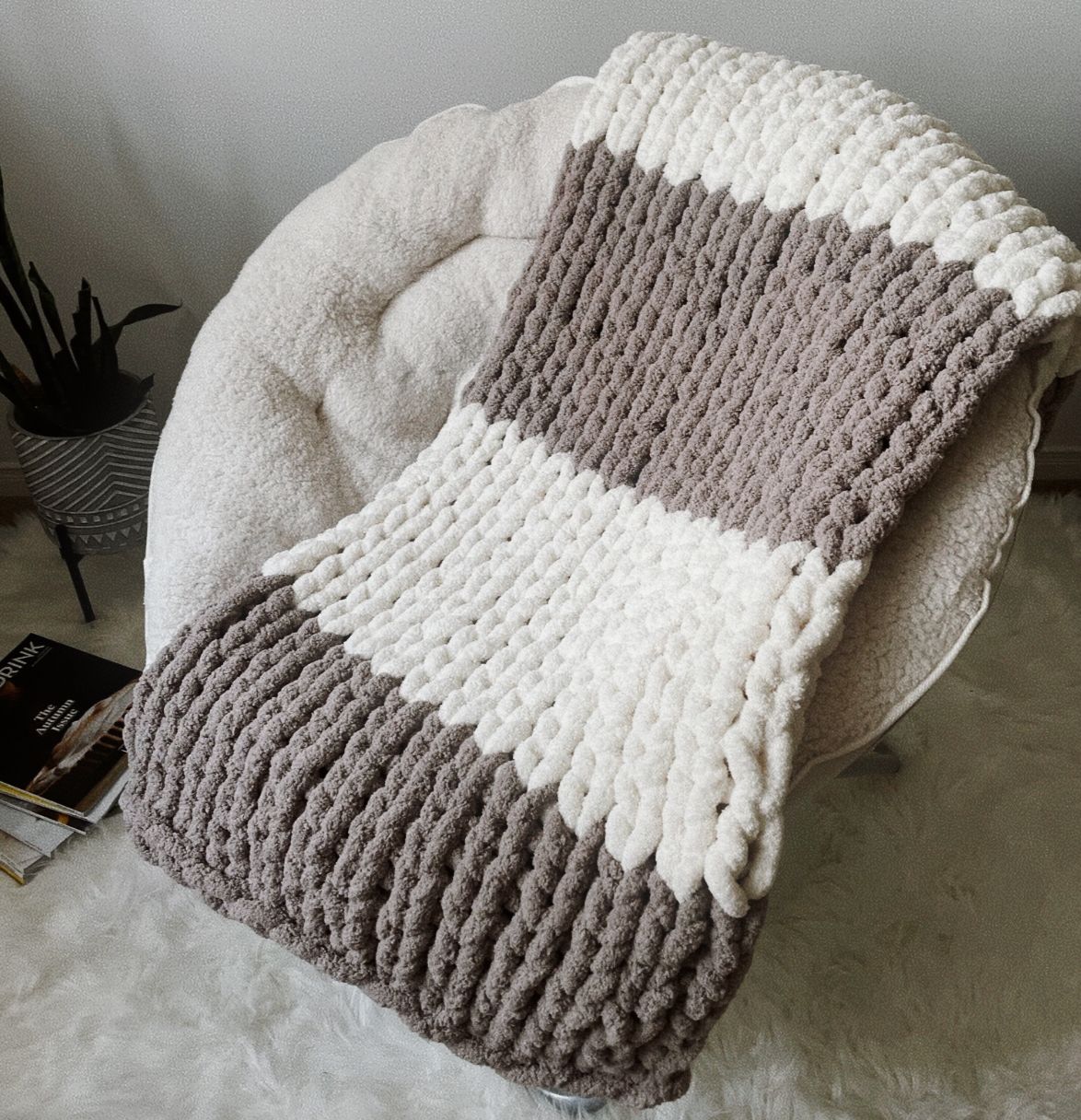 THICK STRIPED CHUNKY KNIT