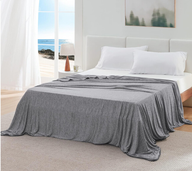 Bedsure Cooling Blanket Queen Size
