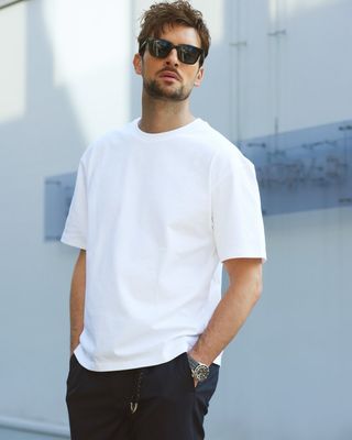 Big Daddy - White Oversized T-Shirt (English)