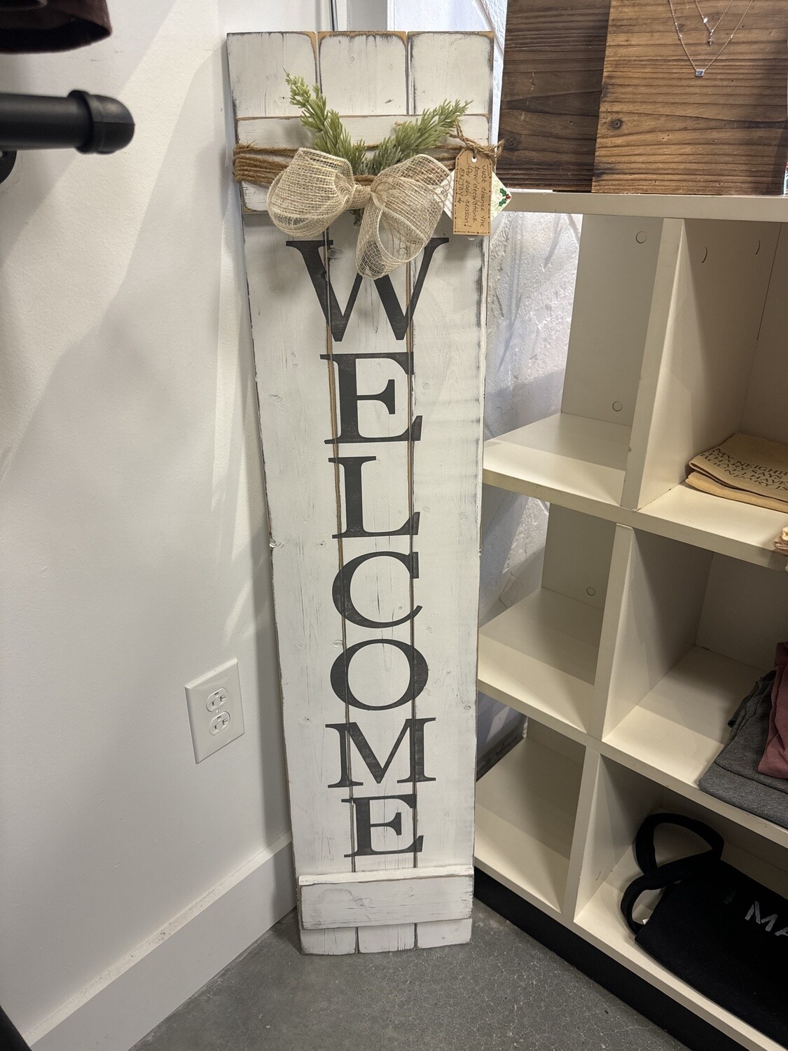 Welcome 3 plank sign
