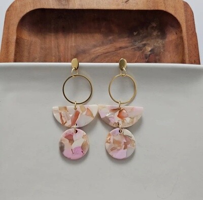 Wren Earrings - Peachy Pink