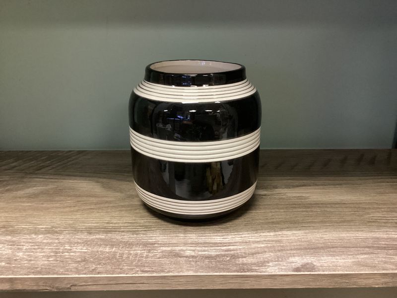 6in Black &amp; Cream Lined Ceramic Vase