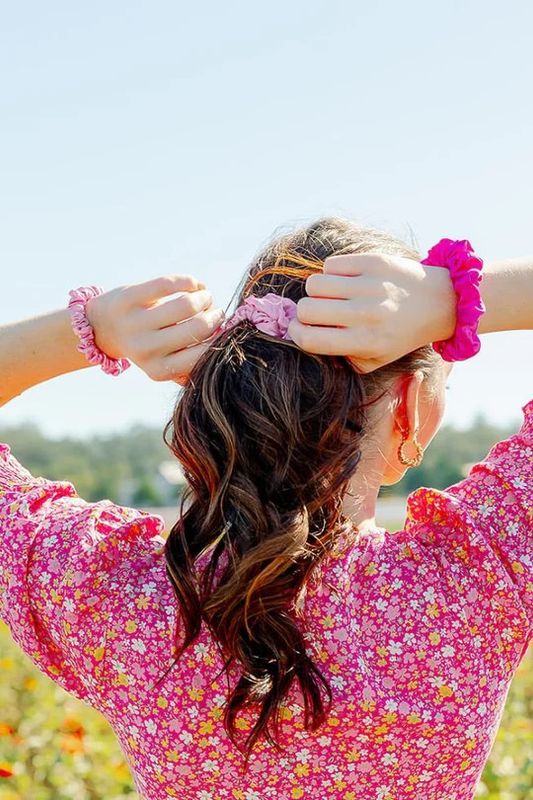 Small Scrunchie, Rose All Day