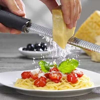 Graters, Zesters, Peelers