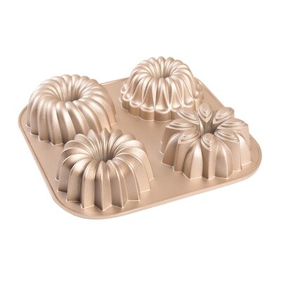 4 Assorted Mini Cake Pan, 24X24X4.5cm 4 Assorted Mini Cake Pan, 24X24X4.5cm