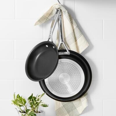 Frying Pans &amp; Skillets