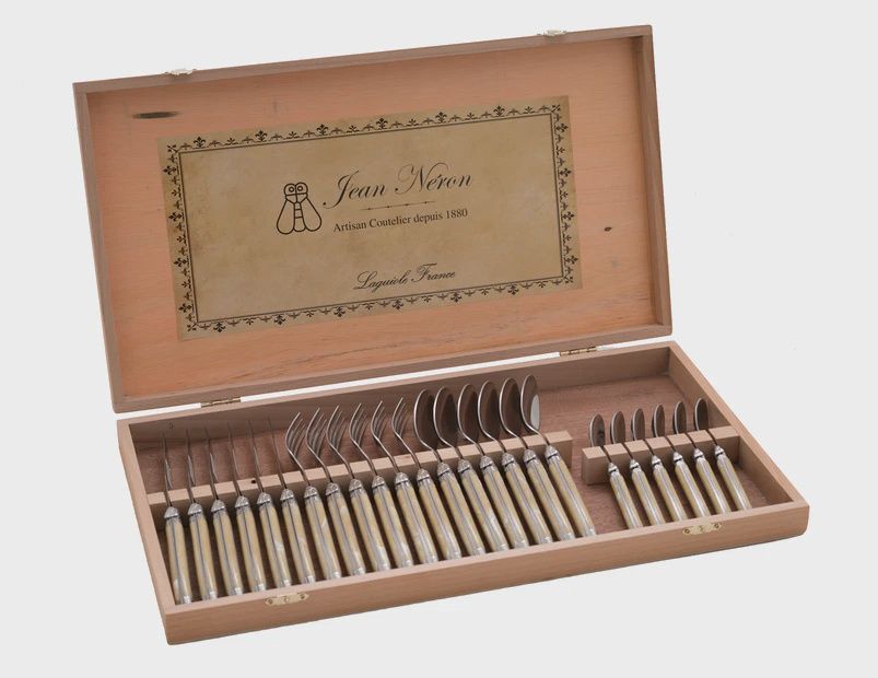 24 Piece Cutlery Set in Wooden Gift Box with Lid - Light Horn