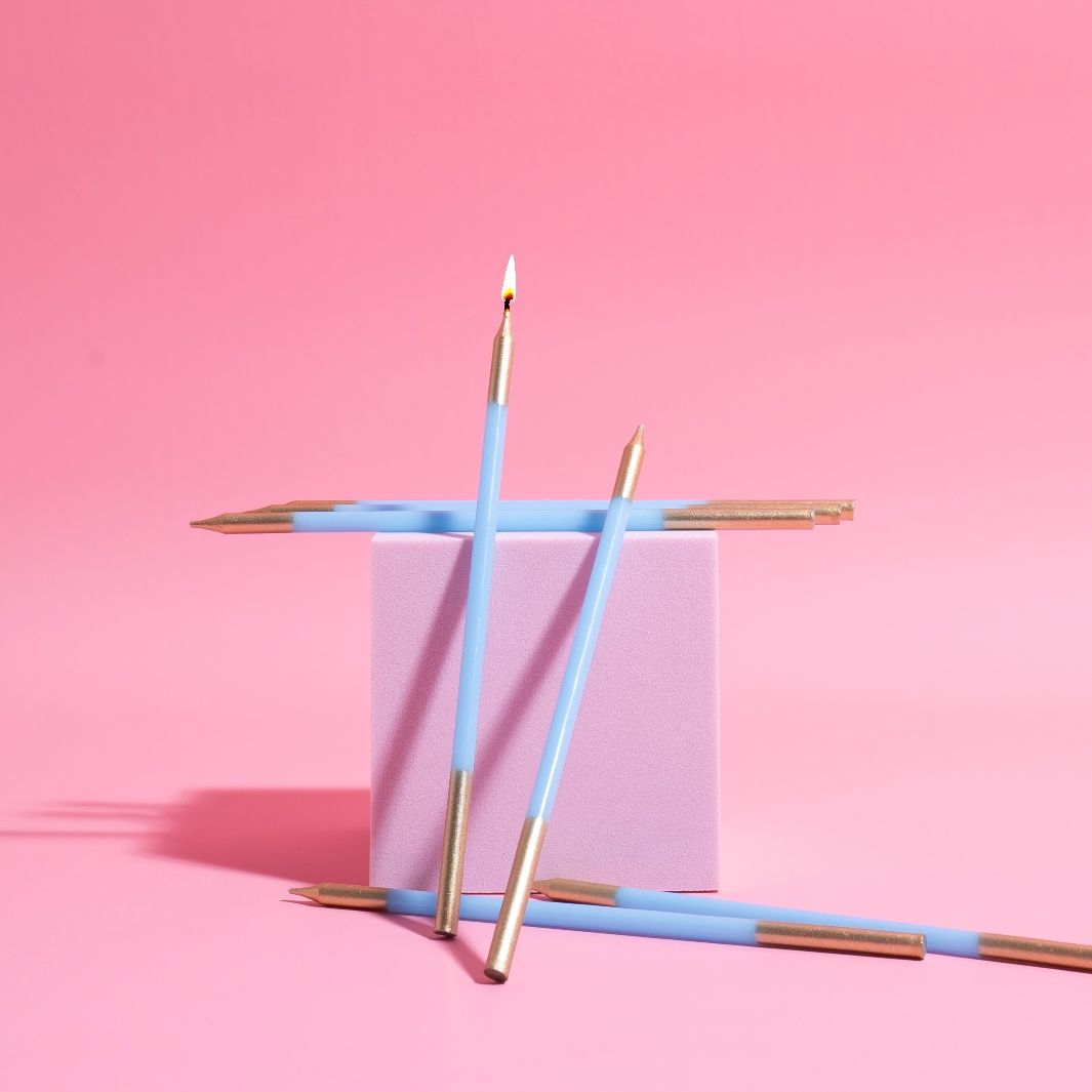 15cm Gold Double Dipped Cake Candles - Blue (Pack of 12)