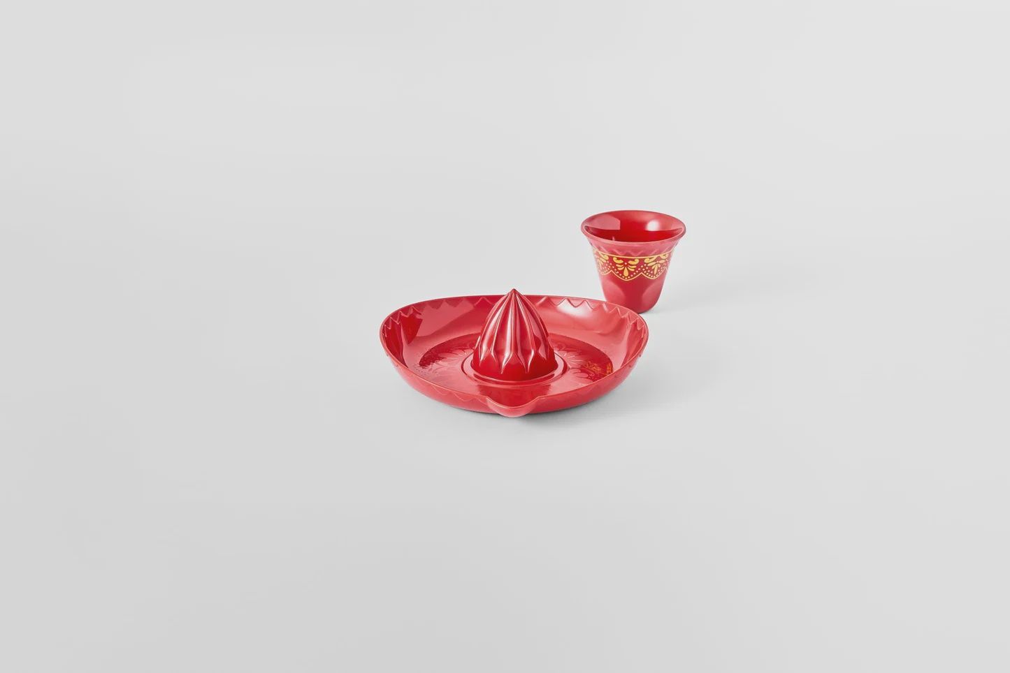 Margarita Amigo - 3 in 1 Salt Rimmer, Juicer and Shot Glass