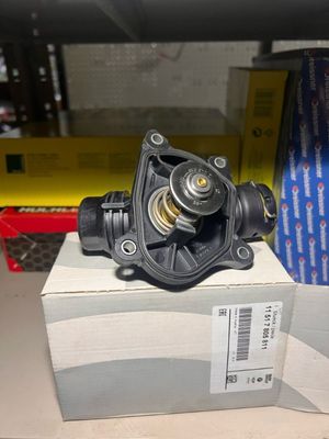 Termostat cu carcasa, sistem racire - BMW 11517805811