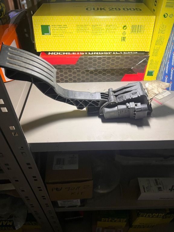 Pedala acceleratie 4M51-9F836-AK Ford focus 2 Facelift 6PV 008641 32