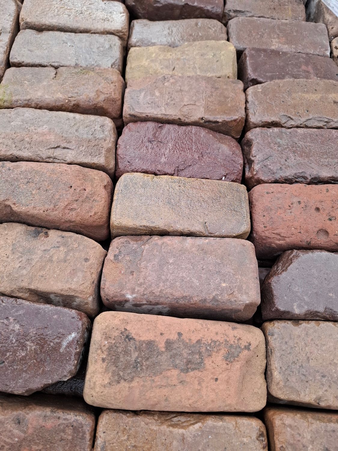 Kf oud genuanceerd op pallets BTW-ACTIE!