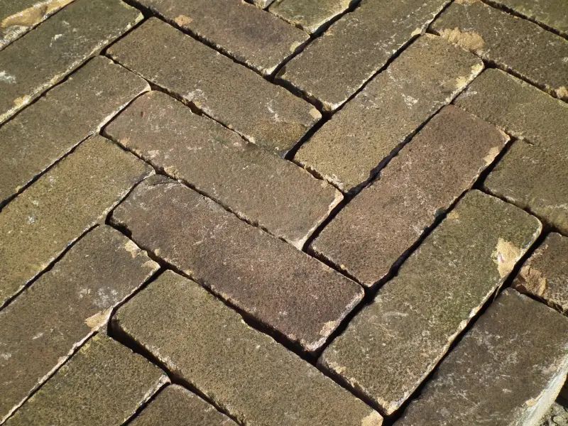 Oude dikformaat type Utrecht op Pallets