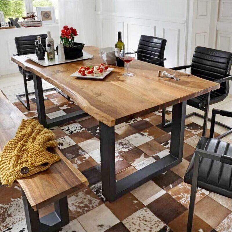 Industriële tafel met massief blad en U poot