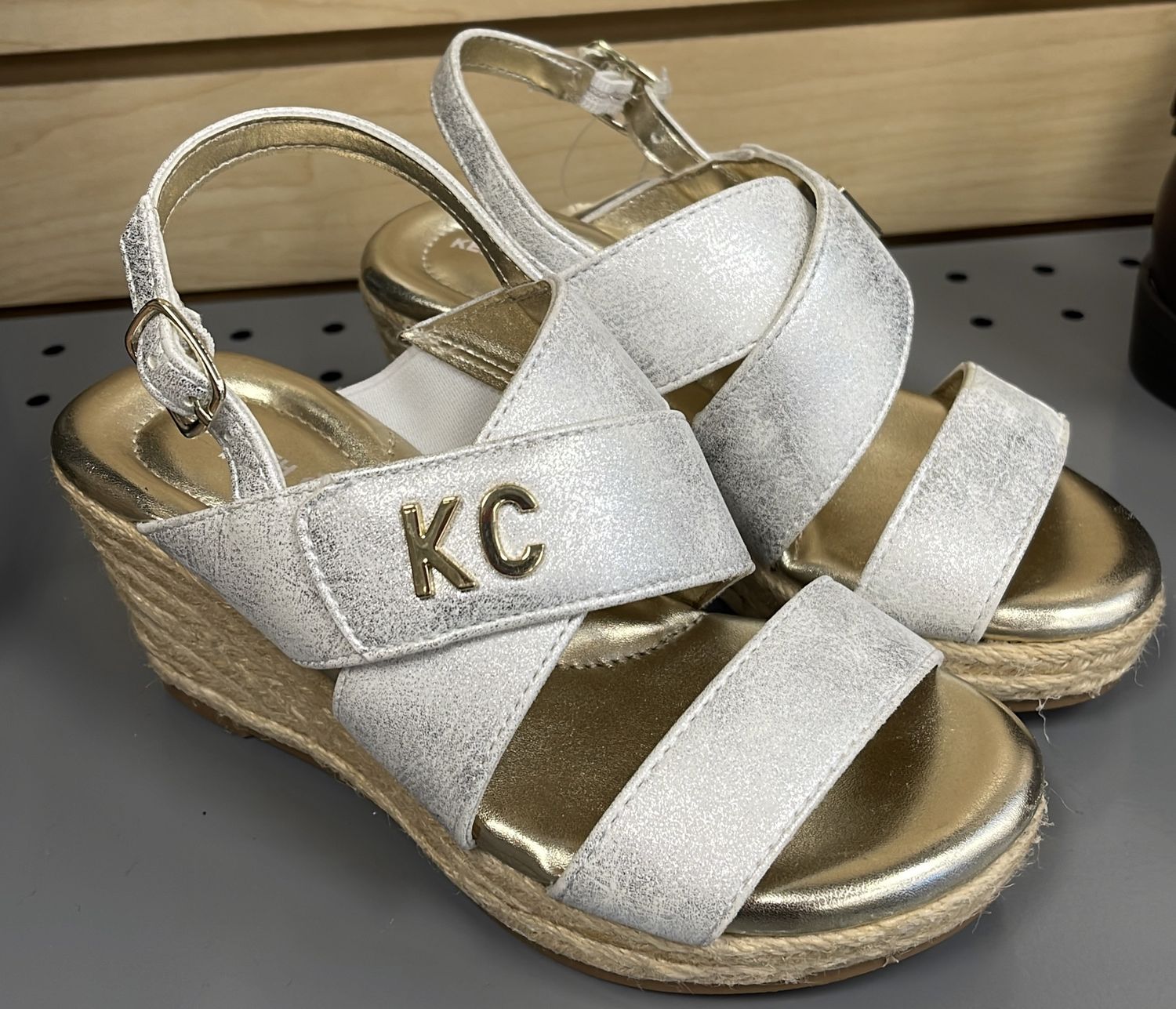 Girls Wedge Sandal Size 11