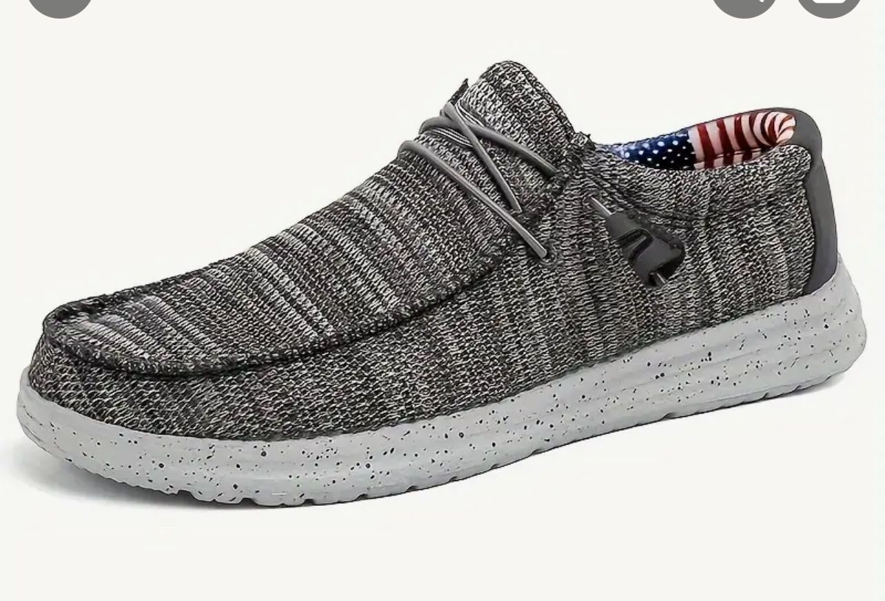 Mns Gray  Slip On Size 10