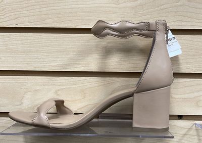 INC WMS Almond Sollisa Size 10