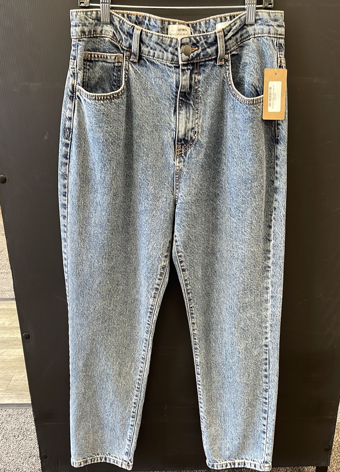 CO Wms Mom Jeans Size 10