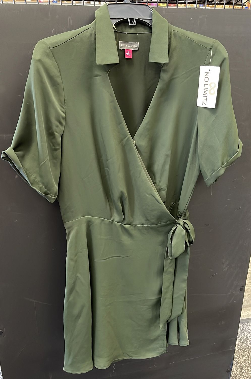 Wms VC Dress Sz Md Green