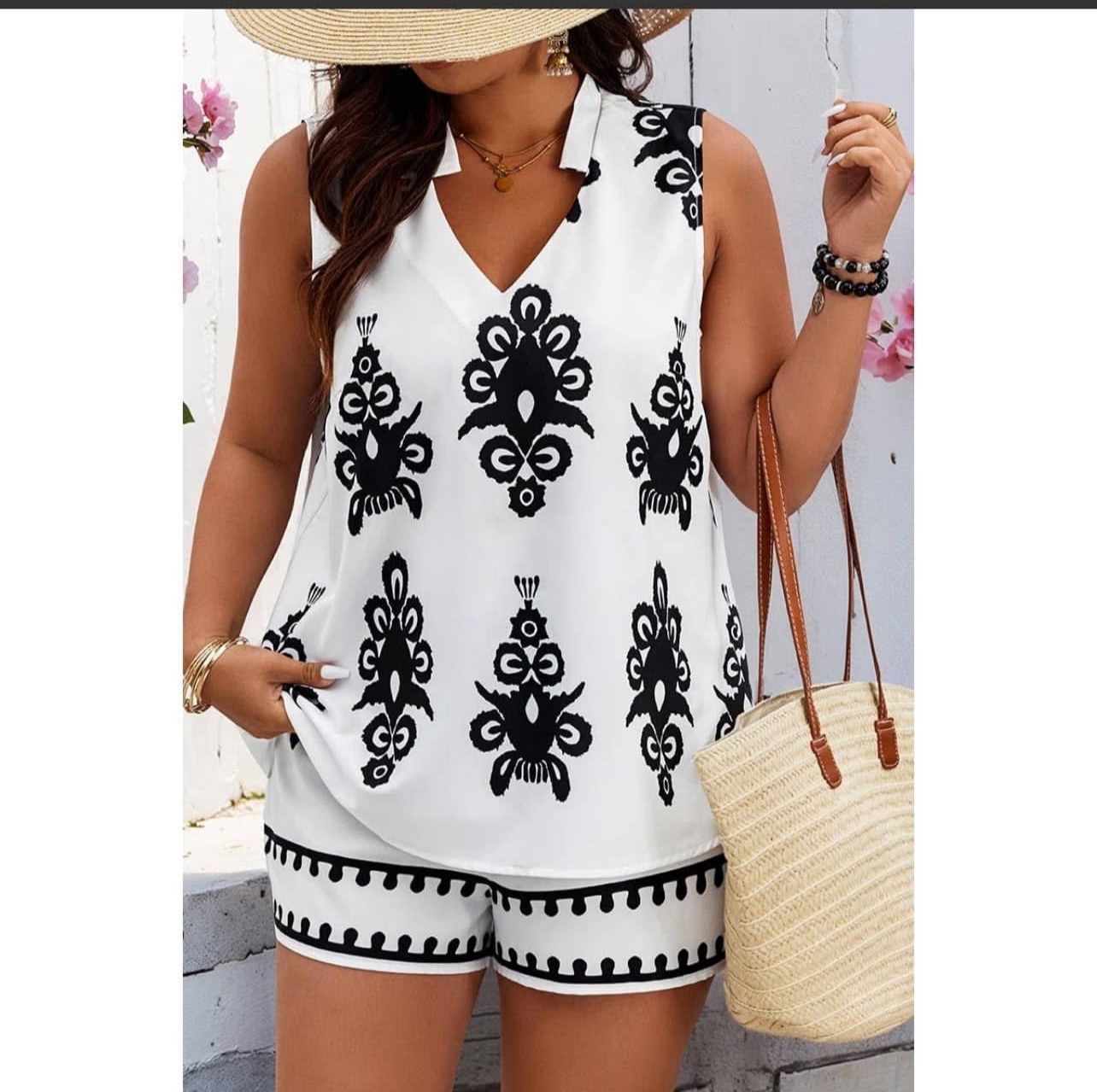 Wms Wh/Blk 2pc Short Set Sz 2XL