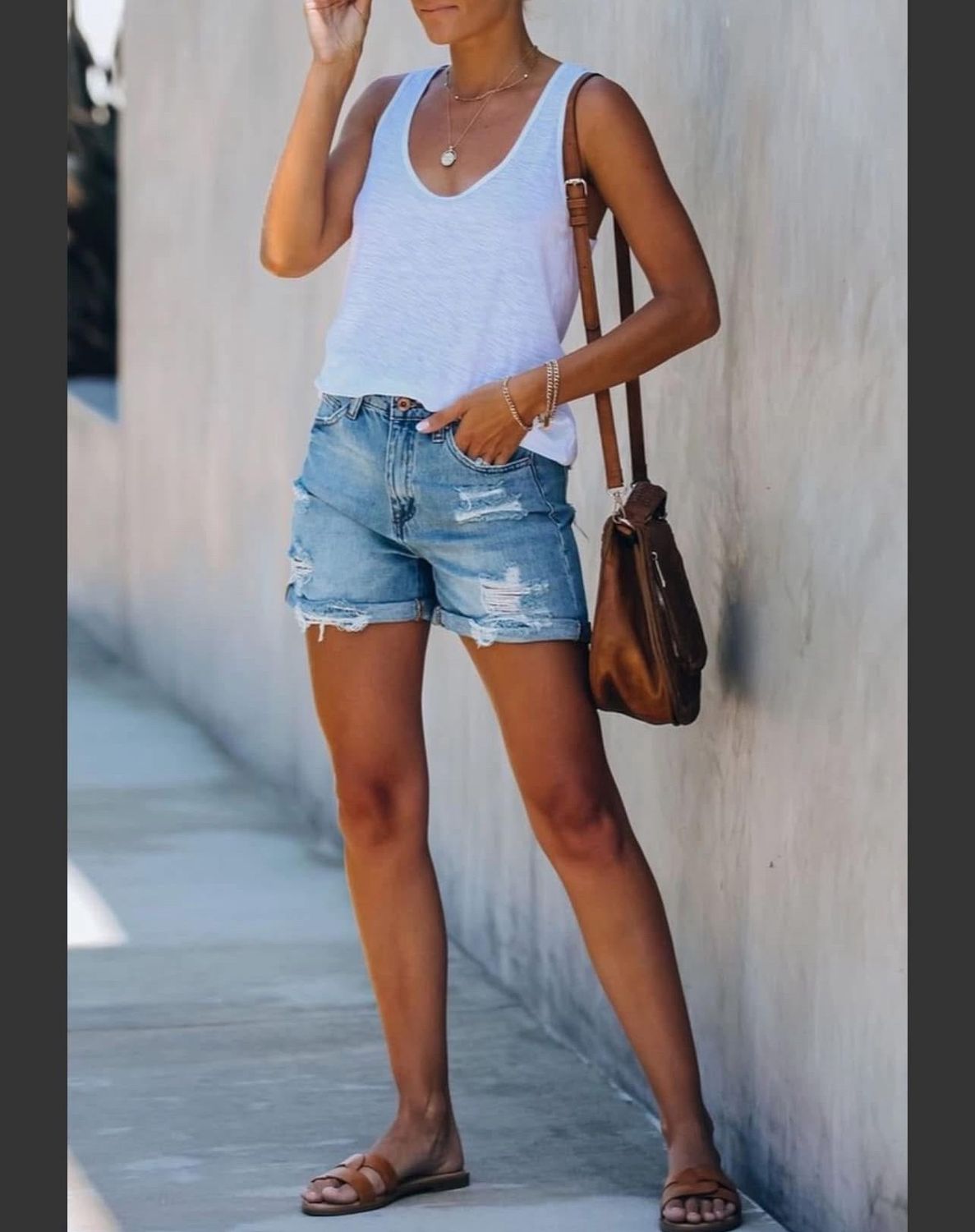 Wms Ripped Denim Jean Shorts Sz XL