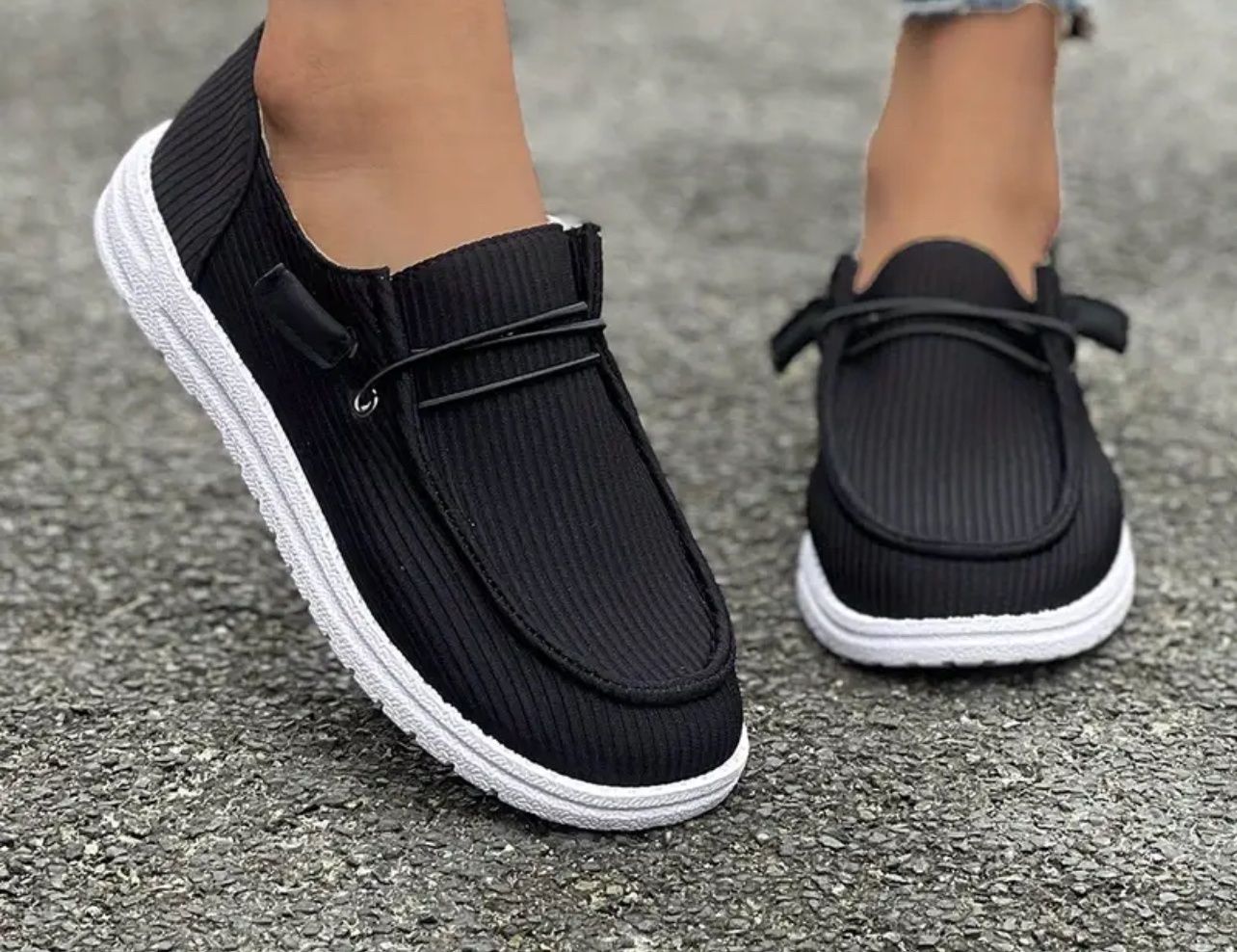 Wmns Black Slip On Sz 9