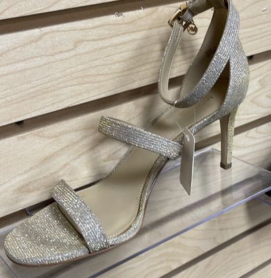 MK WMS Gold Size 9