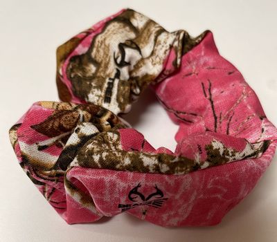 Real Tree Pink Camo Scrunchie