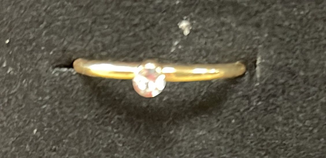 GP Small Diamond Ring Sz 6.5