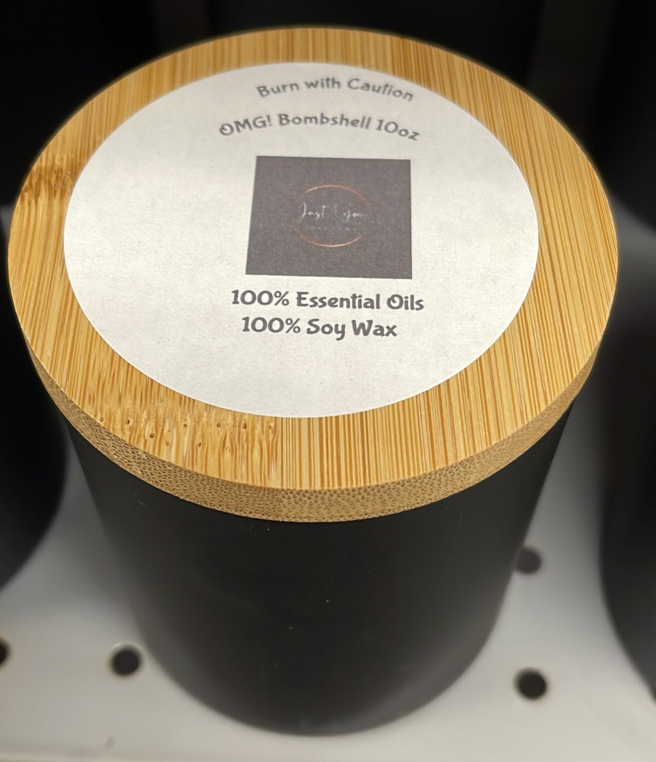 Bombshell 10oz Candle