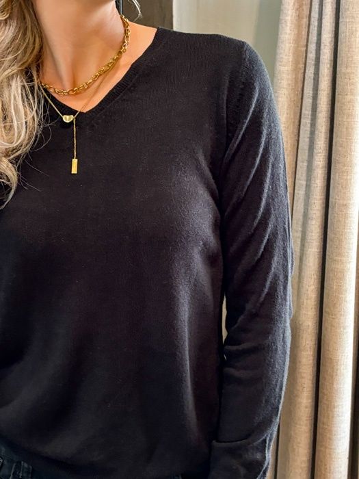 Longsleeve V-Neck Jersey (Black)