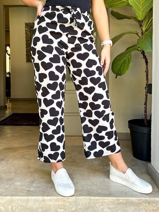 Elastic Waist Heart Print Pants (Beige with White), Size: Free Size: 30-36