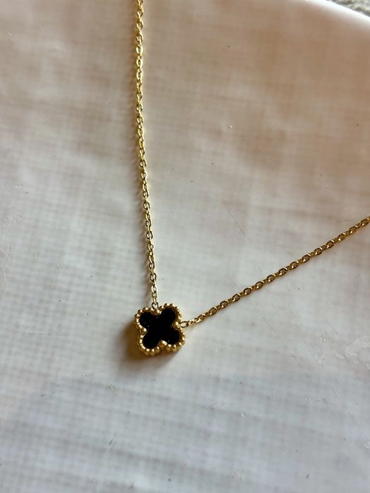 Necklace Stainless Steel Chain (Black Flower Fine, Red Flower other side)
