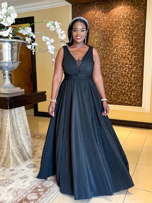 Shortsleeve A-line Dress with Slit (Black), Size: Rental Fee: Large-2XLarge