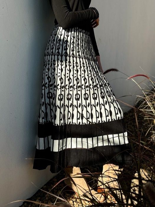 Full Length Winter Skirt (Black &amp; White)