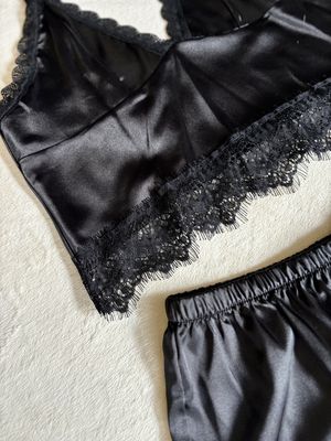 Pajamas Satin Set Cami with Shorts (Black)