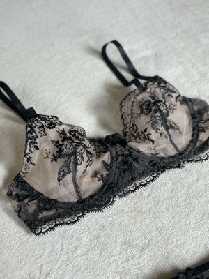 Lingerie Lace Bra (Nude with Black)