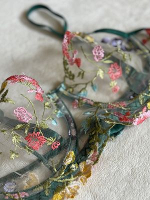 Lingerie Lace Blossom Bra (Emerald with Mix of Colours)