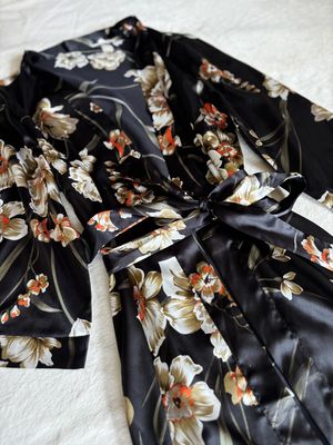 Pajamas Floral Satin Robe (Black with Florals)