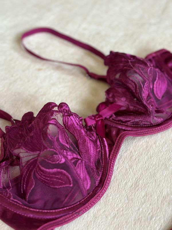 Lingerie Lace Bra (Plum Pink)