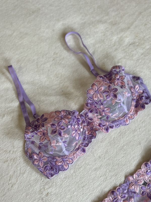 Lingerie Lace Bra (Pastel Lilac Purple)