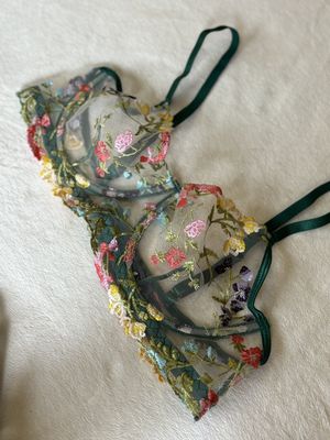Lingerie Lace Blossom Bra (Emerald with Mix of Colours)