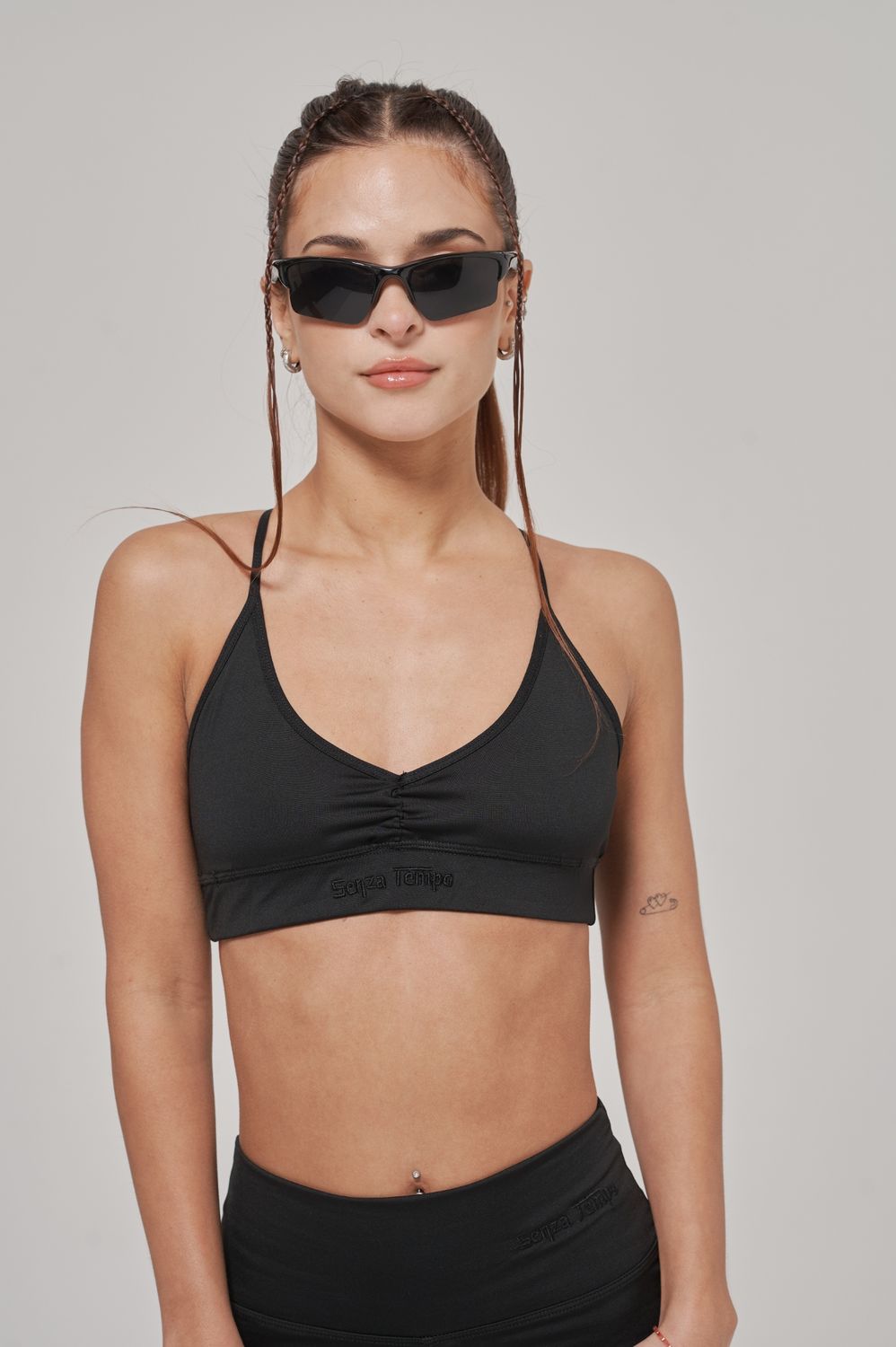 TOP MINIMAL NEGRO ST