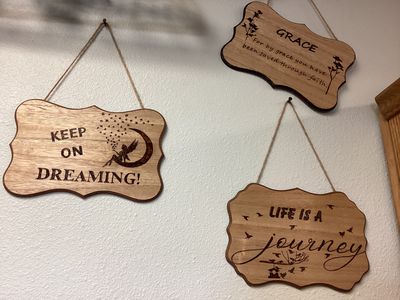Small Décor Wood Signs