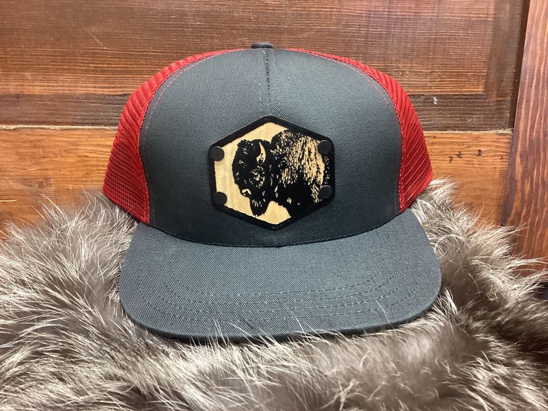 Trucker Cap Black/Red Buffalo Head