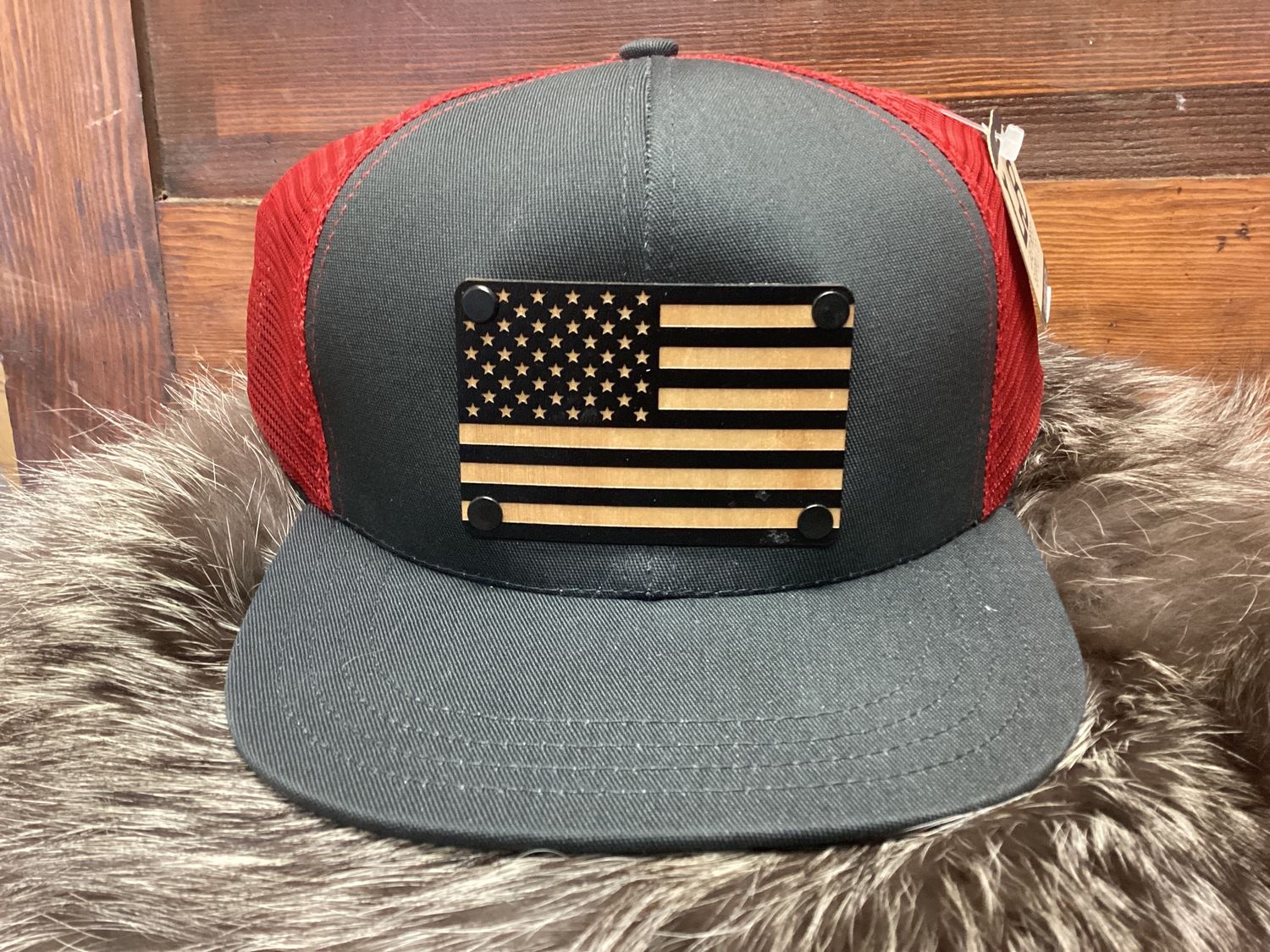 Trucker Cap Black/Red American Flag