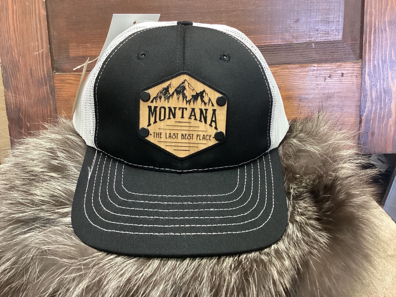 Trucker Cap Black/White Montana Last Best Place